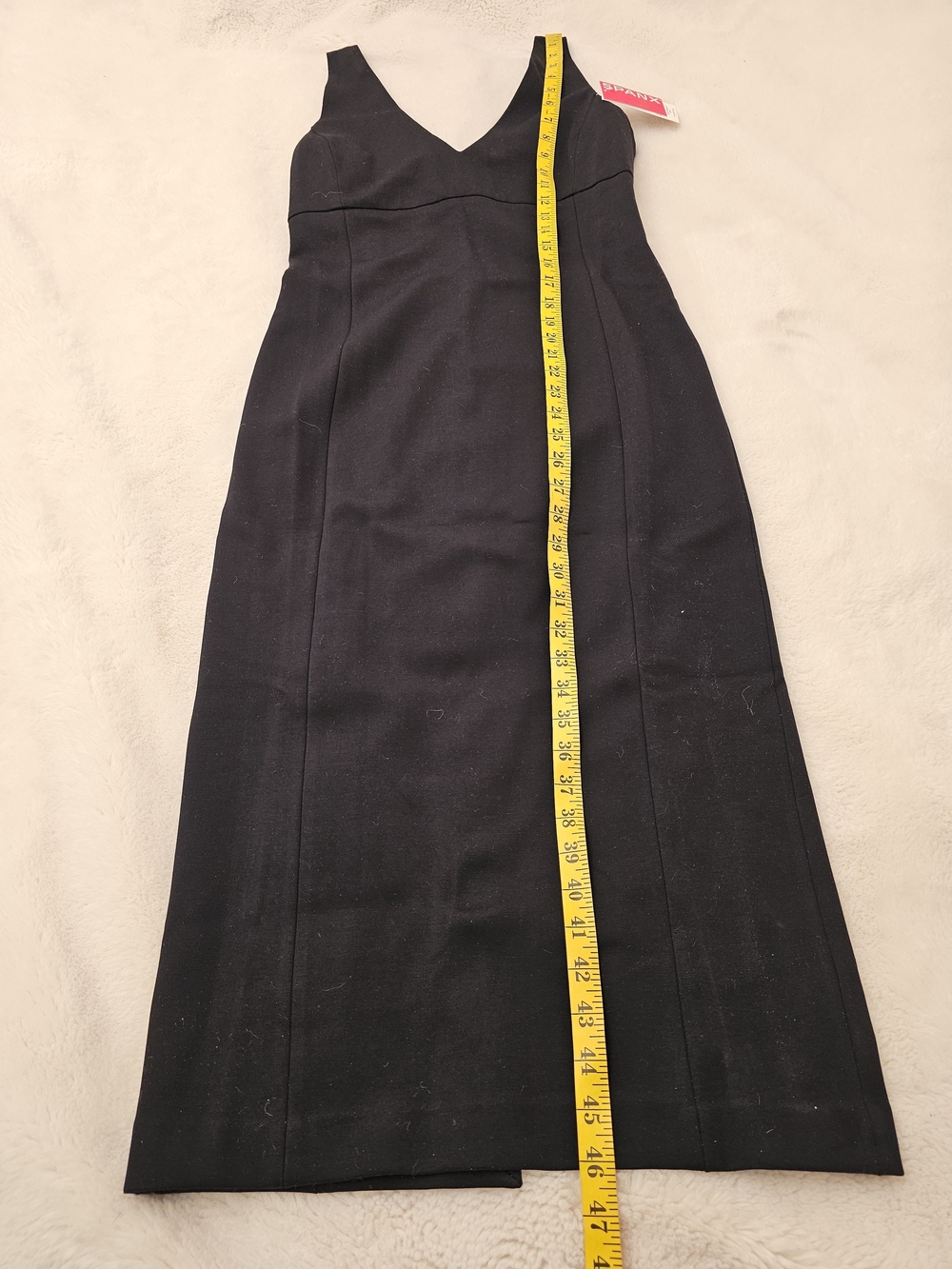 New Spanx Low V-Neck Midi Dress Size Medium - Picture 5 of 16